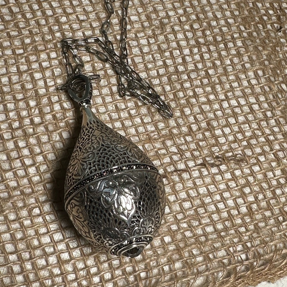 Brighton long necklace with large pendant